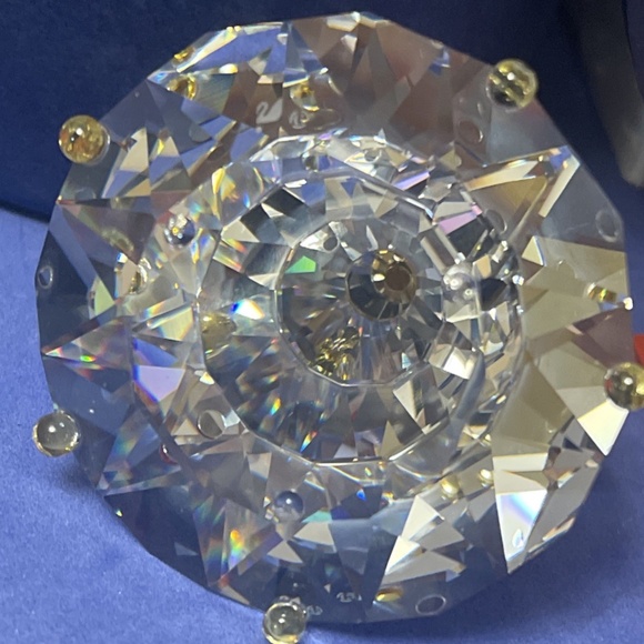 Swarovski Christmas Tree - Picture 6 of 13